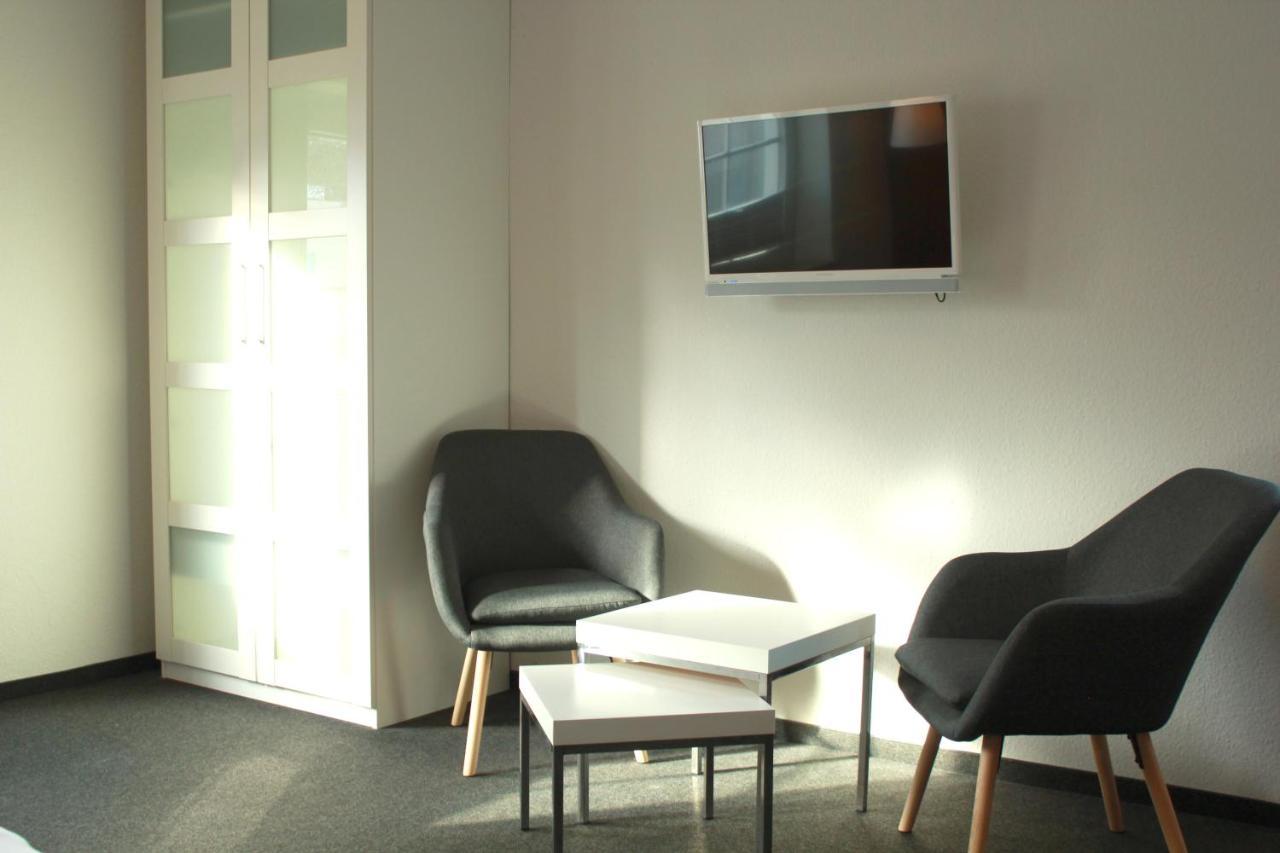 Restaurant Ollex And Beds Zimmer 2 Bliesdorf Екстер'єр фото
